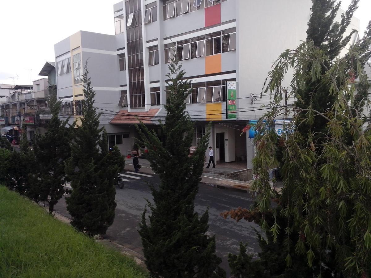A Dong Hotel Далат Екстер'єр фото
