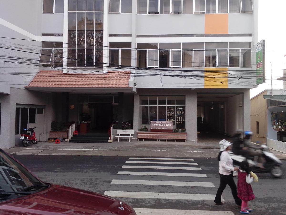 A Dong Hotel Далат Екстер'єр фото